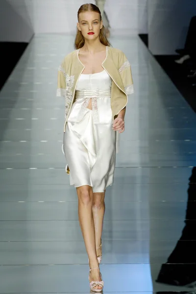 Look 24